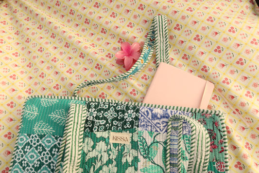 Hydrangea Carryall